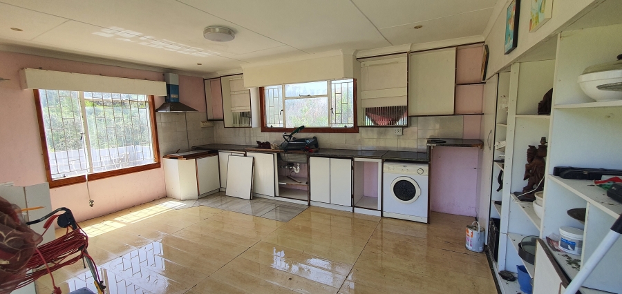 3 Bedroom Property for Sale in Dana Bay Western Cape
